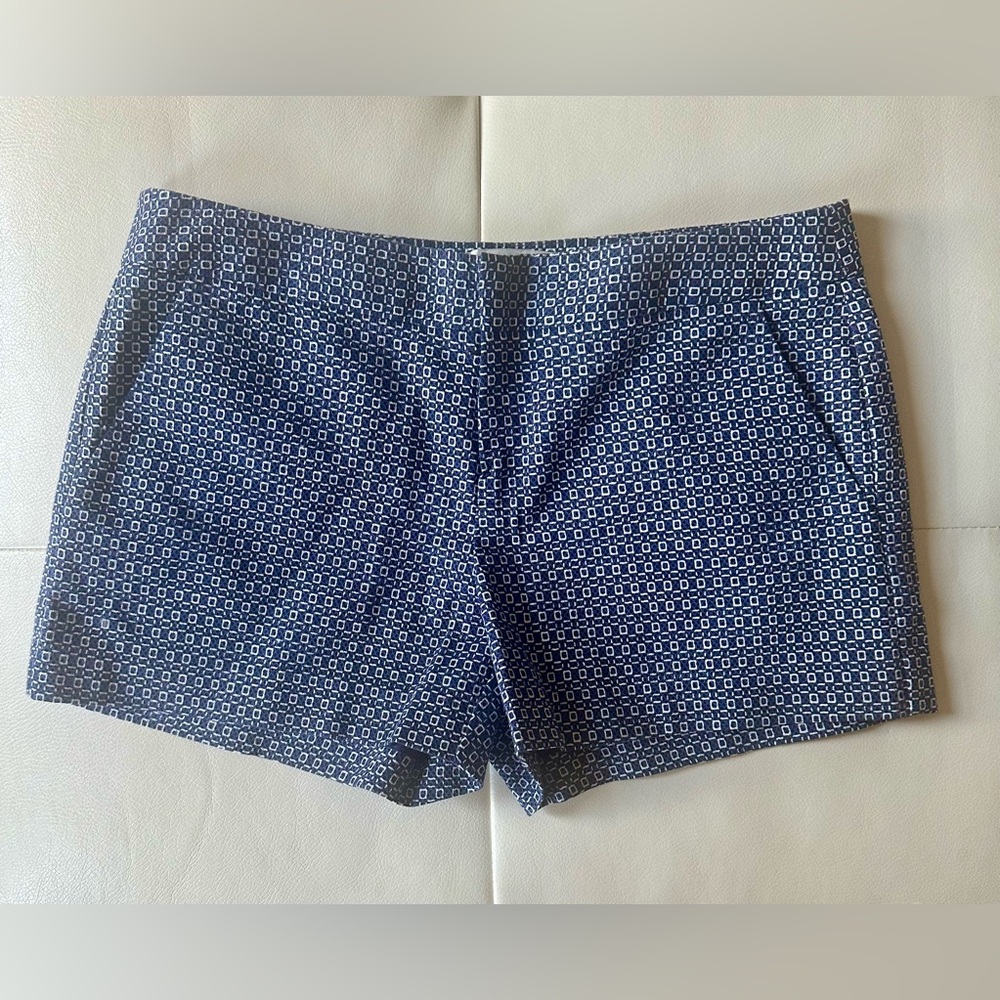 Joie Brand Shorts - Size 0 - Pique Fabric - Like new